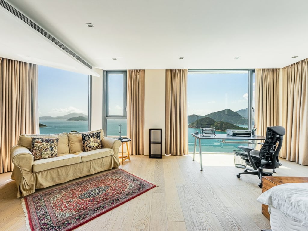 https://img.propertyraptor.com/cdn-cgi/imagedelivery/KD5bF_AFL0JDTbKLWF7z9g/ap8/ap8_001/hornet/prp/img/117a03bbfaa82ed521f6d7381edee299.jpg/public