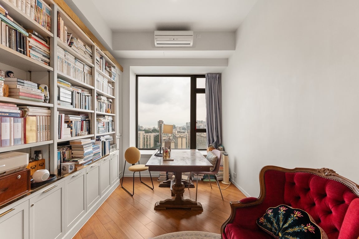 https://img.propertyraptor.com/cdn-cgi/imagedelivery/KD5bF_AFL0JDTbKLWF7z9g/ap8/ap8_001/hornet/prp/img/123269a20ad53e8b3414dc2116e63c7c-wtm.jpg/public