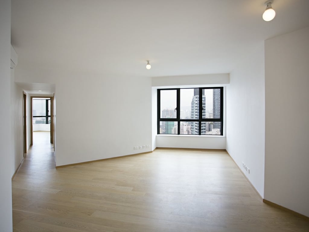 https://img.propertyraptor.com/cdn-cgi/imagedelivery/KD5bF_AFL0JDTbKLWF7z9g/ap8/ap8_001/hornet/prp/img/12a098aab43e5ce9bad98eec72a557f6.jpg/public