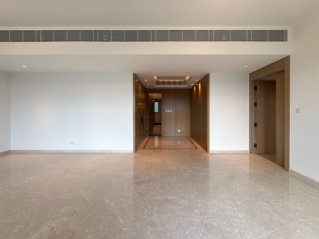 Central Peak Phase 1