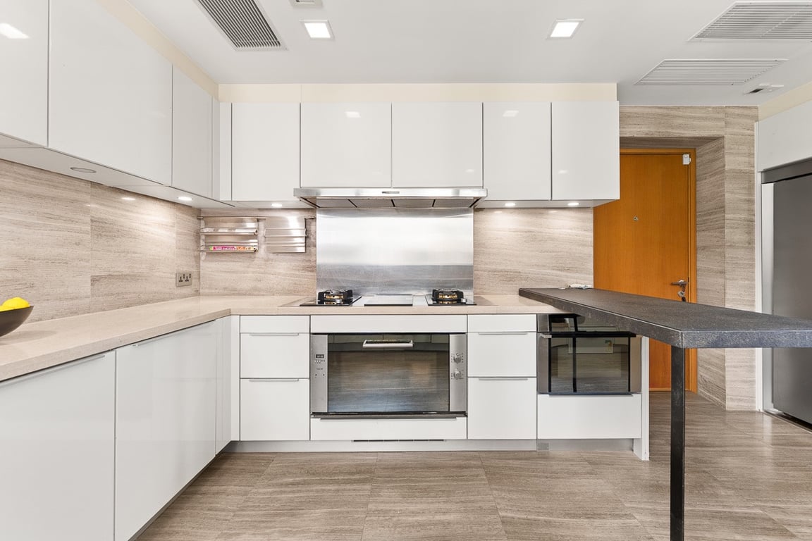 https://img.propertyraptor.com/cdn-cgi/imagedelivery/KD5bF_AFL0JDTbKLWF7z9g/ap8/ap8_001/hornet/prp/img/12eddf16f2cd43ac2cfc032eea806df0-wtm.jpg/public