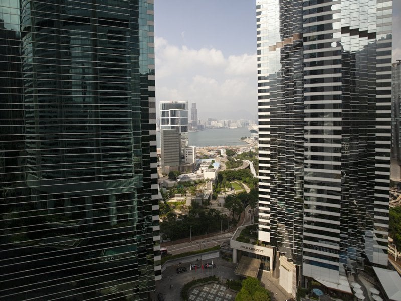 https://img.propertyraptor.com/cdn-cgi/imagedelivery/KD5bF_AFL0JDTbKLWF7z9g/ap8/ap8_001/hornet/prp/img/1524ad23065e610409e38a3b5a14cb54.jpg/public
