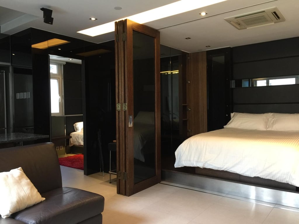 https://img.propertyraptor.com/cdn-cgi/imagedelivery/KD5bF_AFL0JDTbKLWF7z9g/ap8/ap8_001/hornet/prp/img/15d6029ddcd89d65bc0a4c166a52fccb-wtm.jpg/public