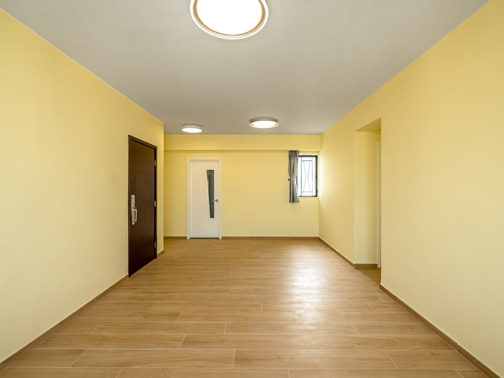https://img.propertyraptor.com/cdn-cgi/imagedelivery/KD5bF_AFL0JDTbKLWF7z9g/ap8/ap8_001/hornet/prp/img/15ddcda308be0856edc018410dd1c7ff.jpg/public