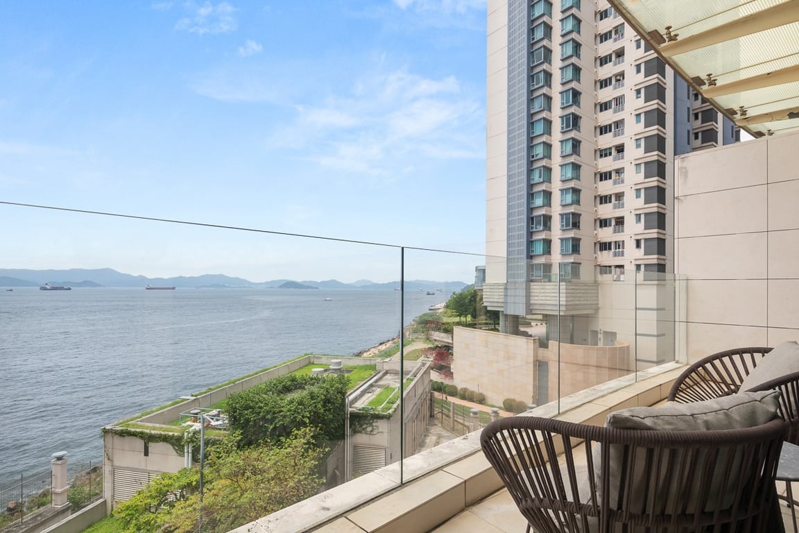 https://img.propertyraptor.com/cdn-cgi/imagedelivery/KD5bF_AFL0JDTbKLWF7z9g/ap8/ap8_001/hornet/prp/img/163640ae58fe786f7ae94e085a02b1f5-wtm.jpg/public