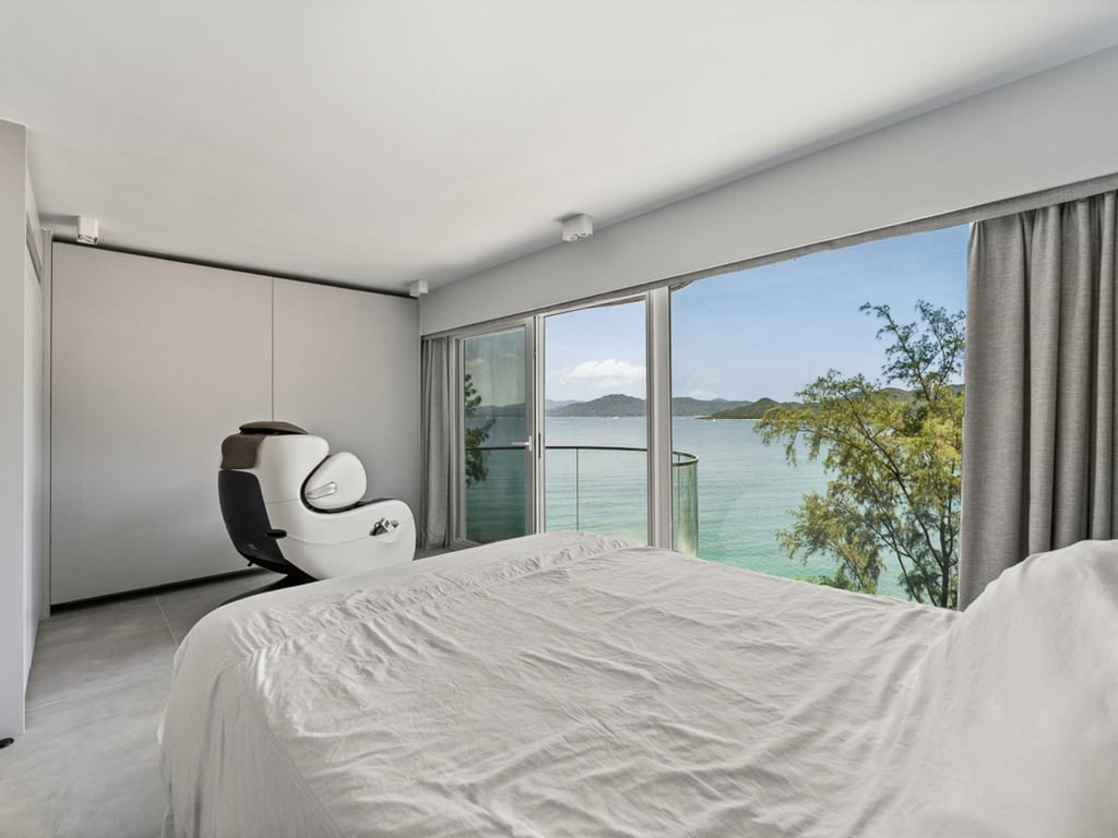 https://img.propertyraptor.com/cdn-cgi/imagedelivery/KD5bF_AFL0JDTbKLWF7z9g/ap8/ap8_001/hornet/prp/img/166f773c0f12ac0560965cb821c5bade.jpg/public