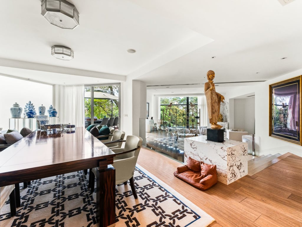 https://img.propertyraptor.com/cdn-cgi/imagedelivery/KD5bF_AFL0JDTbKLWF7z9g/ap8/ap8_001/hornet/prp/img/16b53757f5cefb53c6f13f4a150e54c9-wtm.jpg/public