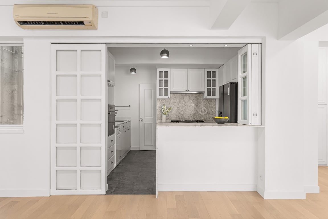https://img.propertyraptor.com/cdn-cgi/imagedelivery/KD5bF_AFL0JDTbKLWF7z9g/ap8/ap8_001/hornet/prp/img/16b689a24bca04e77dba384d98a3cc11-wtm.jpg/public