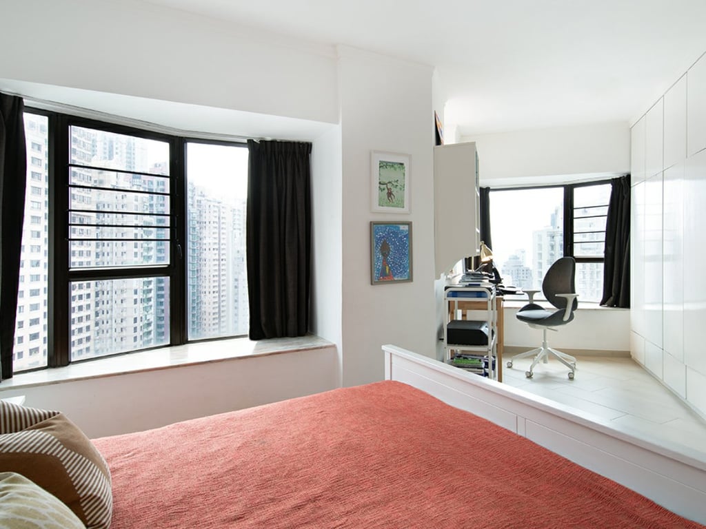 https://img.propertyraptor.com/cdn-cgi/imagedelivery/KD5bF_AFL0JDTbKLWF7z9g/ap8/ap8_001/hornet/prp/img/16b8a37ca9c69e53ac7a8ad57a004a3b.jpg/public