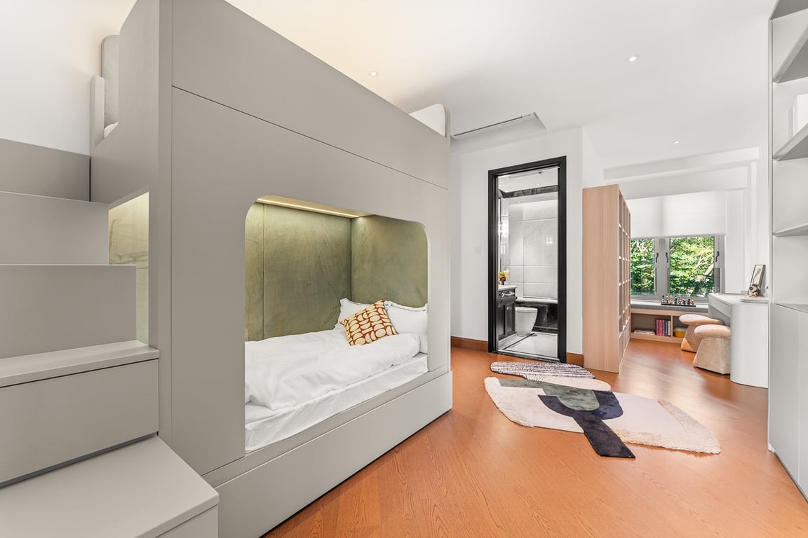 https://img.propertyraptor.com/cdn-cgi/imagedelivery/KD5bF_AFL0JDTbKLWF7z9g/ap8/ap8_001/hornet/prp/img/16d31bca7ad848efff5d167825c9dc57-wtm.jpg/public