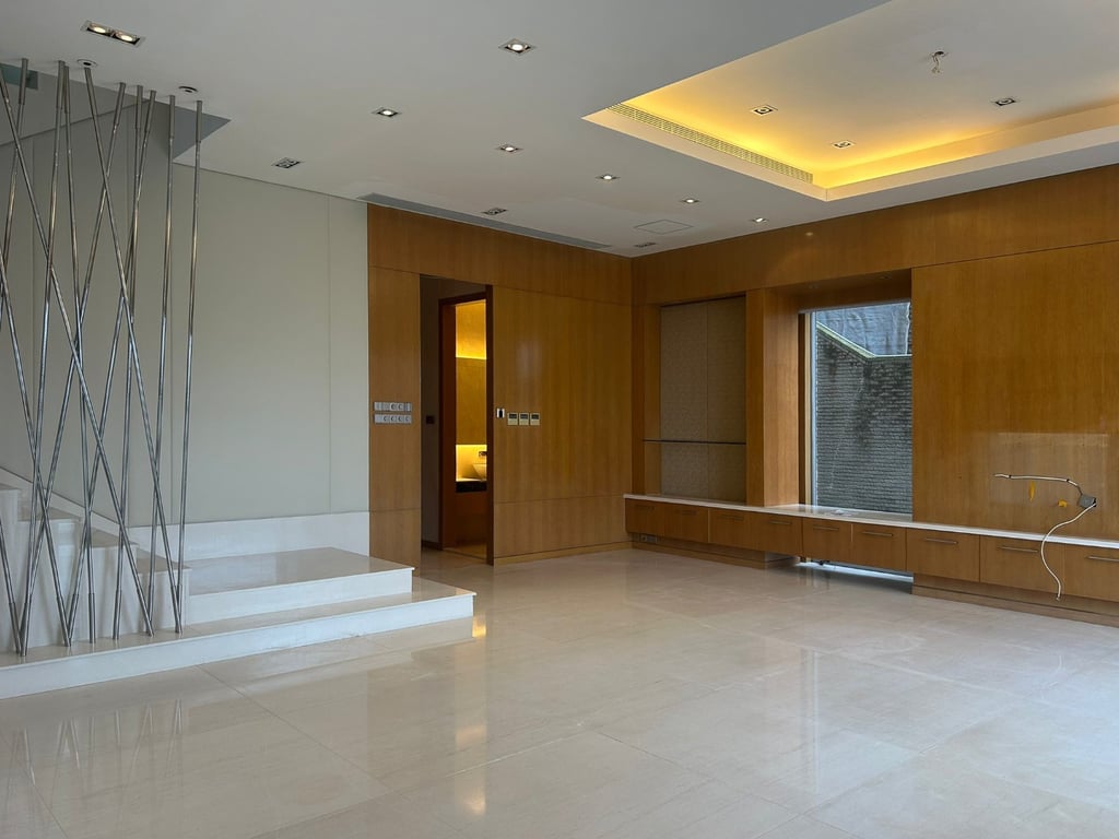 31 Barker Road