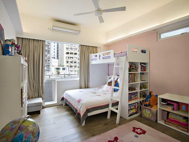 https://img.propertyraptor.com/cdn-cgi/imagedelivery/KD5bF_AFL0JDTbKLWF7z9g/ap8/ap8_001/hornet/prp/img/17548397bf09f6e5742cf8512abfe54f.jpg/public