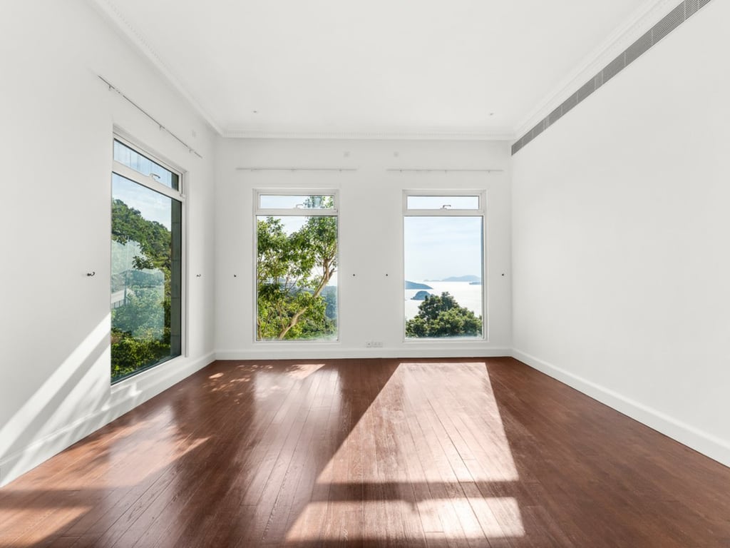 https://img.propertyraptor.com/cdn-cgi/imagedelivery/KD5bF_AFL0JDTbKLWF7z9g/ap8/ap8_001/hornet/prp/img/1854280e7087578cc59e72d318da3bf2-wtm.jpg/public