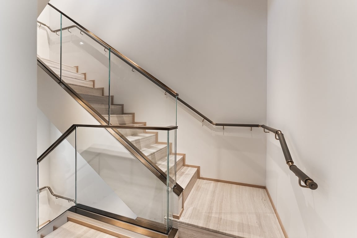 https://img.propertyraptor.com/cdn-cgi/imagedelivery/KD5bF_AFL0JDTbKLWF7z9g/ap8/ap8_001/hornet/prp/img/1879cf9054ab8447410cba1e51c72135-wtm.jpg/public