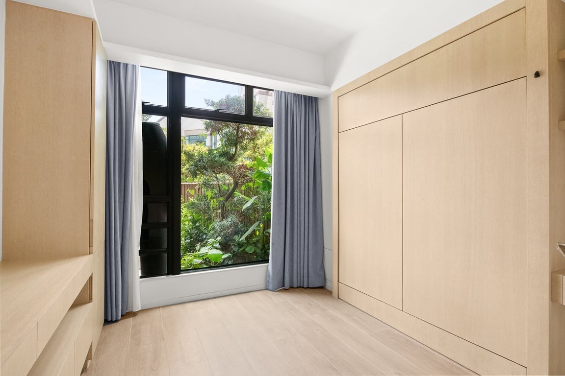 https://img.propertyraptor.com/cdn-cgi/imagedelivery/KD5bF_AFL0JDTbKLWF7z9g/ap8/ap8_001/hornet/prp/img/187faf1fceef4ec6e0c5de6210a91a05-wtm.jpg/public