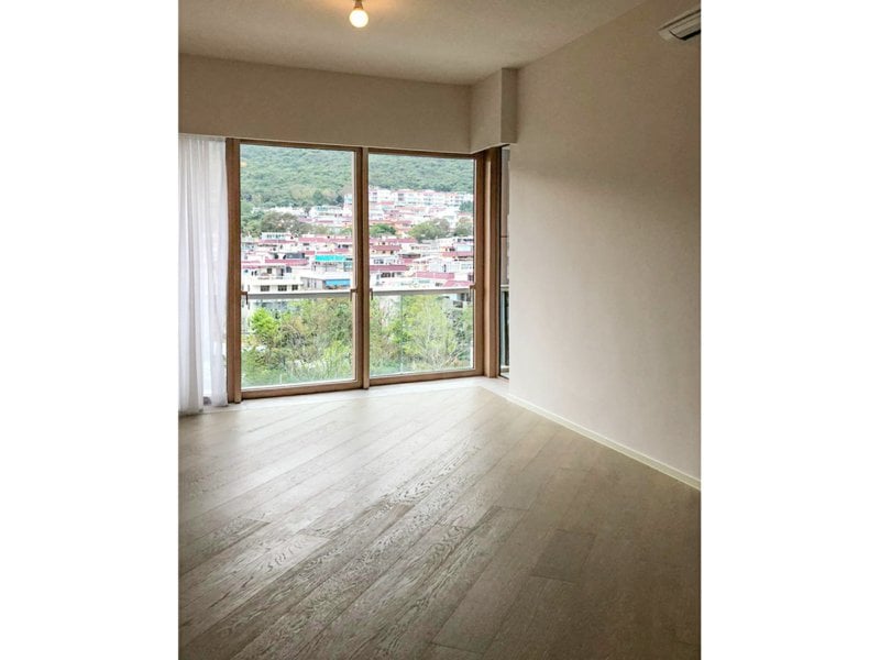 https://img.propertyraptor.com/cdn-cgi/imagedelivery/KD5bF_AFL0JDTbKLWF7z9g/ap8/ap8_001/hornet/prp/img/18bcf6cc00f9c5979c06641590857914.jpg/public