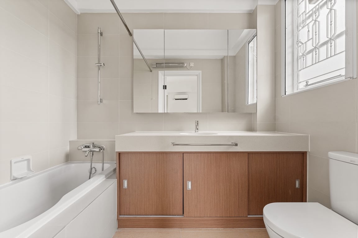 https://img.propertyraptor.com/cdn-cgi/imagedelivery/KD5bF_AFL0JDTbKLWF7z9g/ap8/ap8_001/hornet/prp/img/18d3bec185751490e5f53c29a13dd5fe-wtm.jpg/public