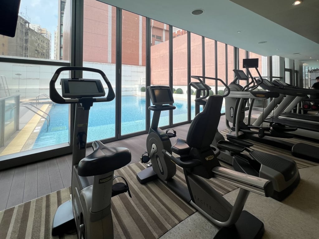 https://img.propertyraptor.com/cdn-cgi/imagedelivery/KD5bF_AFL0JDTbKLWF7z9g/ap8/ap8_001/hornet/prp/img/192e92fa19c630b5afef1308f50e6d00-wtm.jpg/public