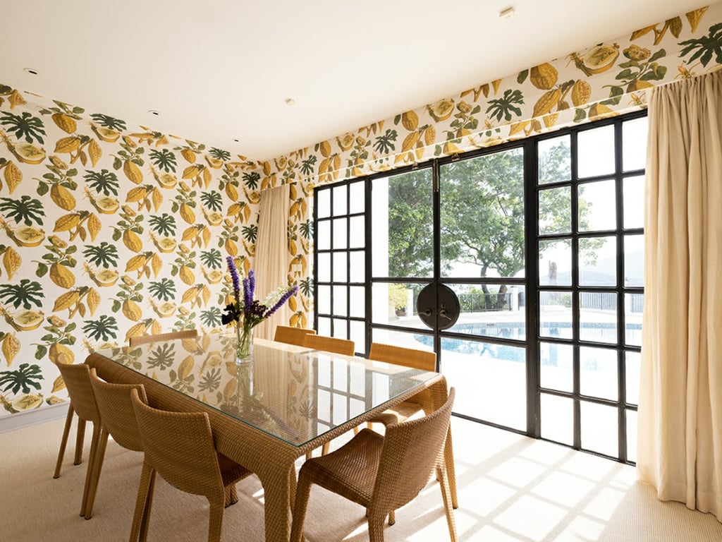 https://img.propertyraptor.com/cdn-cgi/imagedelivery/KD5bF_AFL0JDTbKLWF7z9g/ap8/ap8_001/hornet/prp/img/19e5b174bd508dee33b9d727f4629c38.jpg/public