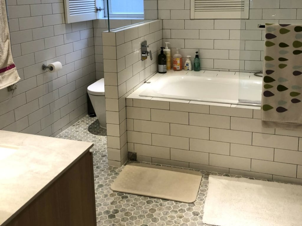 https://img.propertyraptor.com/cdn-cgi/imagedelivery/KD5bF_AFL0JDTbKLWF7z9g/ap8/ap8_001/hornet/prp/img/19ef9d3e234b02f5309bbf84ad122b15.jpg/public