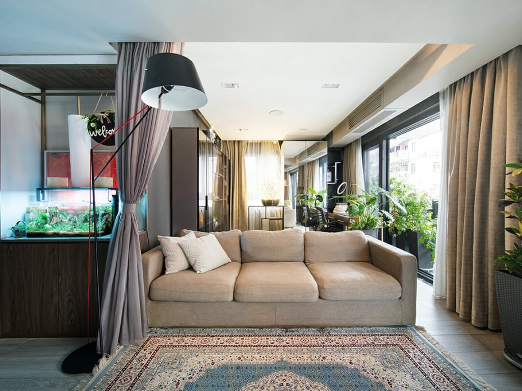 https://img.propertyraptor.com/cdn-cgi/imagedelivery/KD5bF_AFL0JDTbKLWF7z9g/ap8/ap8_001/hornet/prp/img/1a10d747361e73f5484ac268a24a2008.jpg/public