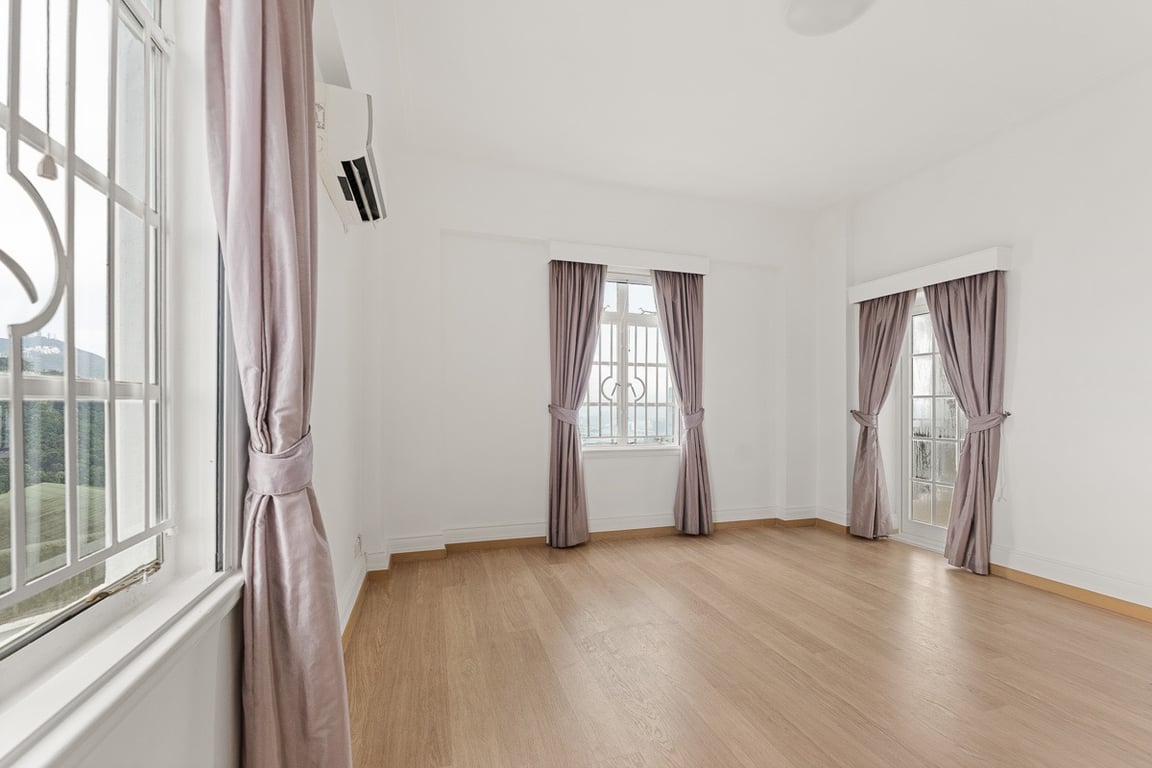 https://img.propertyraptor.com/cdn-cgi/imagedelivery/KD5bF_AFL0JDTbKLWF7z9g/ap8/ap8_001/hornet/prp/img/1a1943310270305af4fb36cc2b1ddaad-wtm.jpg/public