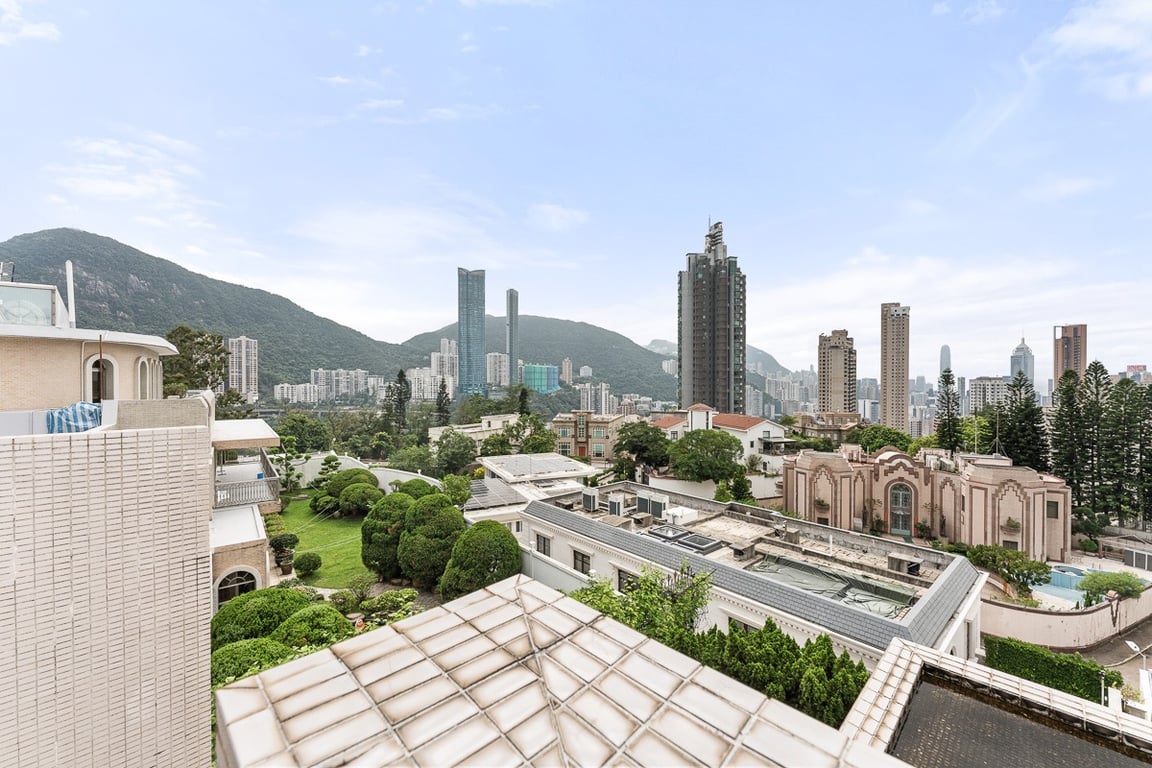 https://img.propertyraptor.com/cdn-cgi/imagedelivery/KD5bF_AFL0JDTbKLWF7z9g/ap8/ap8_001/hornet/prp/img/1a25baae79a673668f253484f06fe7f1-wtm.jpg/public