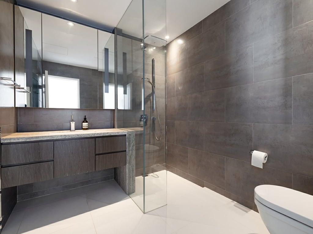 https://img.propertyraptor.com/cdn-cgi/imagedelivery/KD5bF_AFL0JDTbKLWF7z9g/ap8/ap8_001/hornet/prp/img/1a8c8df193e18d8bcb43fa520c934caf.jpg/public