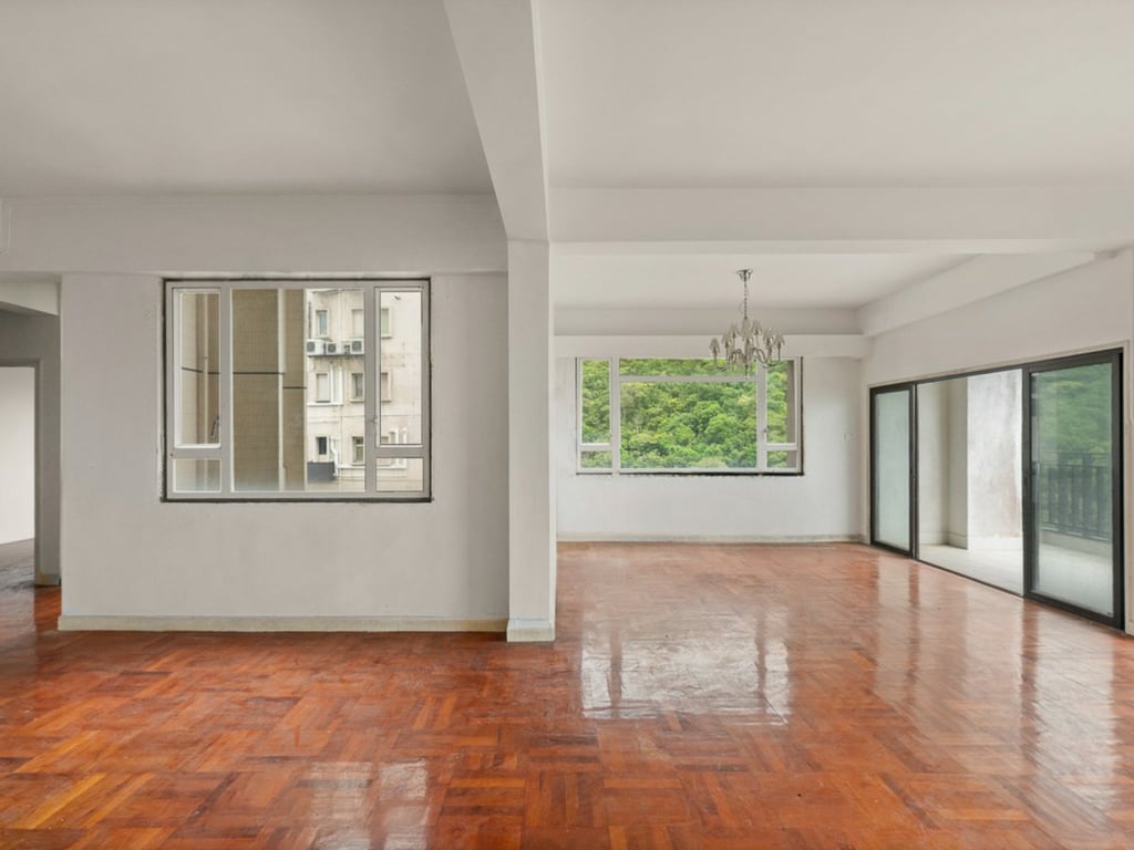 Ridge Court