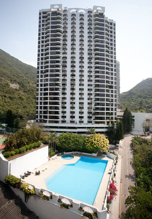 https://img.propertyraptor.com/cdn-cgi/imagedelivery/KD5bF_AFL0JDTbKLWF7z9g/ap8/ap8_001/hornet/prp/img/1ac87a690f1844f8e5e26b271424e6a6-wtm.jpg/public