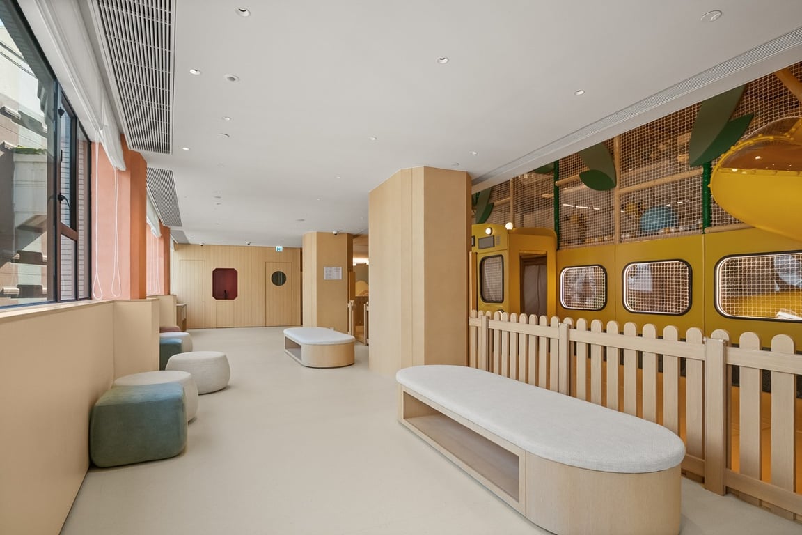 https://img.propertyraptor.com/cdn-cgi/imagedelivery/KD5bF_AFL0JDTbKLWF7z9g/ap8/ap8_001/hornet/prp/img/1add230b37fc63efd24bd9f34b182863-wtm.jpg/public