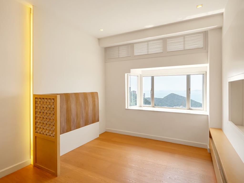 https://img.propertyraptor.com/cdn-cgi/imagedelivery/KD5bF_AFL0JDTbKLWF7z9g/ap8/ap8_001/hornet/prp/img/1b4e1596433b03db993ca9a13743e551.jpg/public