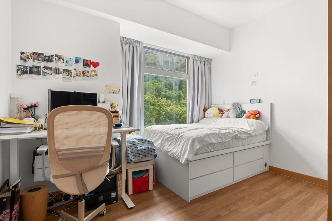 https://img.propertyraptor.com/cdn-cgi/imagedelivery/KD5bF_AFL0JDTbKLWF7z9g/ap8/ap8_001/hornet/prp/img/1b63a48c2ea773a133c7fa428a2fcd97-wtm.jpg/public