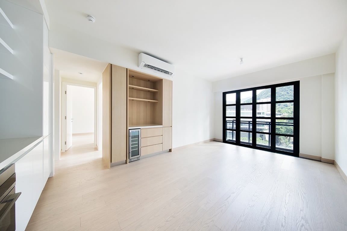 https://img.propertyraptor.com/cdn-cgi/imagedelivery/KD5bF_AFL0JDTbKLWF7z9g/ap8/ap8_001/hornet/prp/img/1b666ae75b0b3d95cf02e1de149ff8d1-wtm.jpg/public