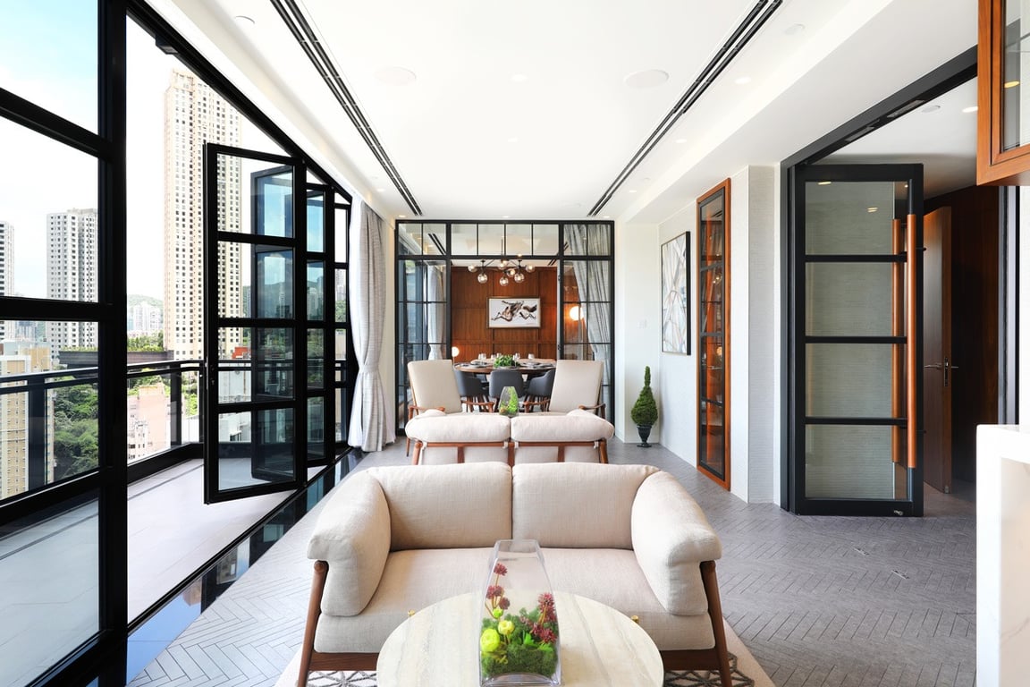 https://img.propertyraptor.com/cdn-cgi/imagedelivery/KD5bF_AFL0JDTbKLWF7z9g/ap8/ap8_001/hornet/prp/img/1bcb3d1bba6b91432be568971cf27d05-wtm.jpg/public