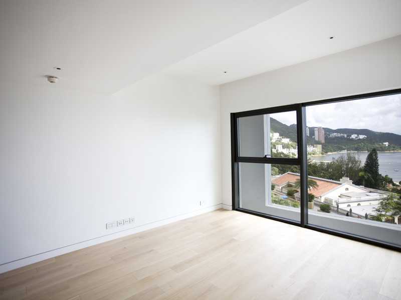 https://img.propertyraptor.com/cdn-cgi/imagedelivery/KD5bF_AFL0JDTbKLWF7z9g/ap8/ap8_001/hornet/prp/img/1c16377ab3ac3ae8b43881b36a8fcba0.jpg/public
