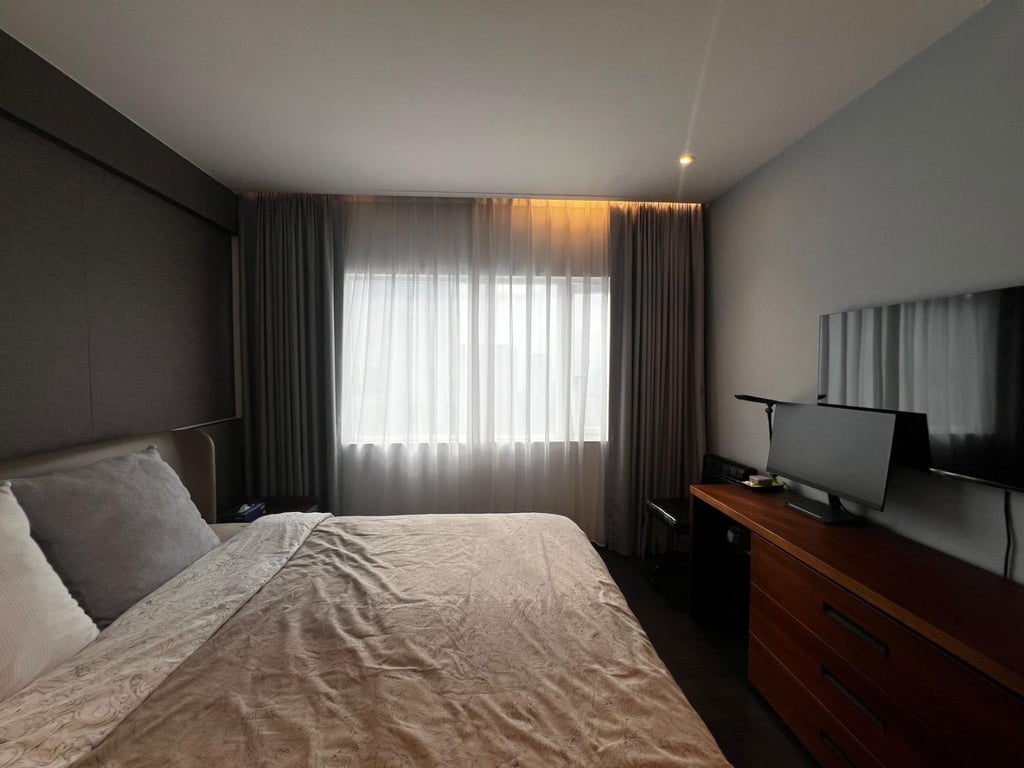 https://img.propertyraptor.com/cdn-cgi/imagedelivery/KD5bF_AFL0JDTbKLWF7z9g/ap8/ap8_001/hornet/prp/img/1cd435f79ec859c62e615988fba5f8aa-wtm.jpg/public