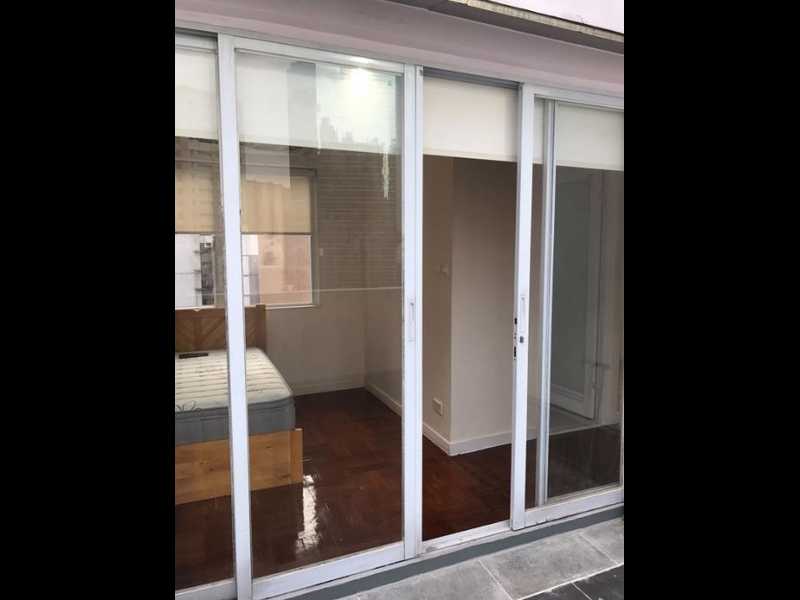 https://img.propertyraptor.com/cdn-cgi/imagedelivery/KD5bF_AFL0JDTbKLWF7z9g/ap8/ap8_001/hornet/prp/img/1ce9c26249f790c9d357d251ba2029c1.jpg/public