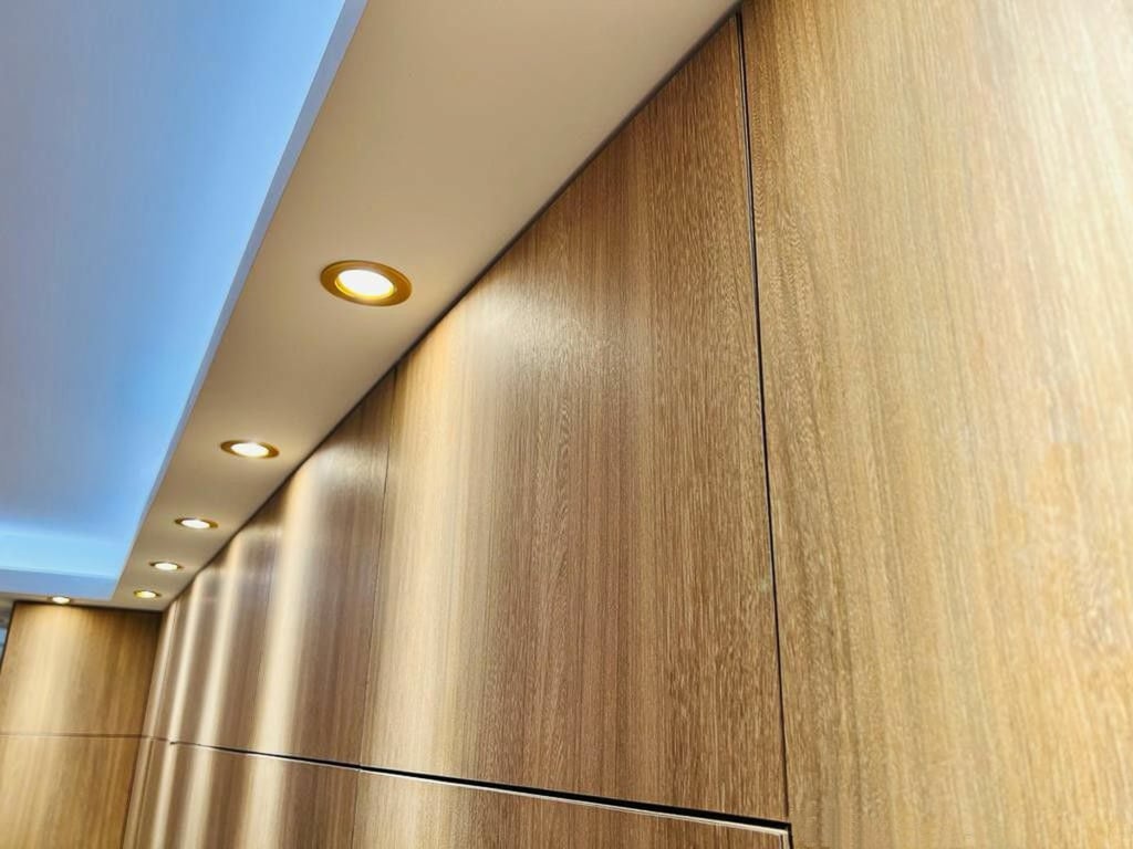 https://img.propertyraptor.com/cdn-cgi/imagedelivery/KD5bF_AFL0JDTbKLWF7z9g/ap8/ap8_001/hornet/prp/img/1de1ef8fa8f507f3b6bf3515c0b743b3.jpg/public