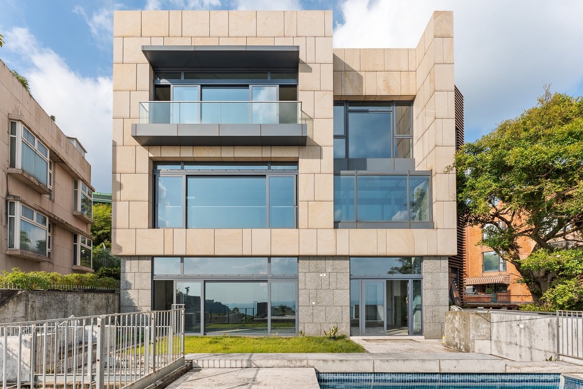 18 Carmel Road