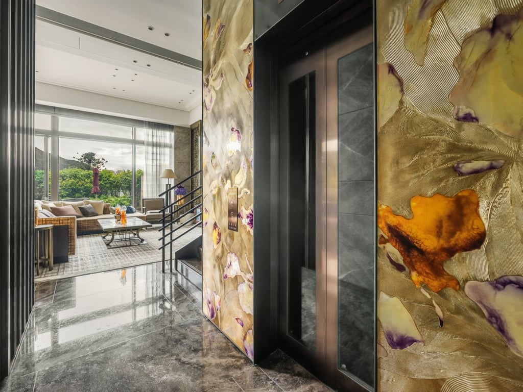 https://img.propertyraptor.com/cdn-cgi/imagedelivery/KD5bF_AFL0JDTbKLWF7z9g/ap8/ap8_001/hornet/prp/img/1e1cc80e82b65104e25d427f3d6978d9.jpg/public