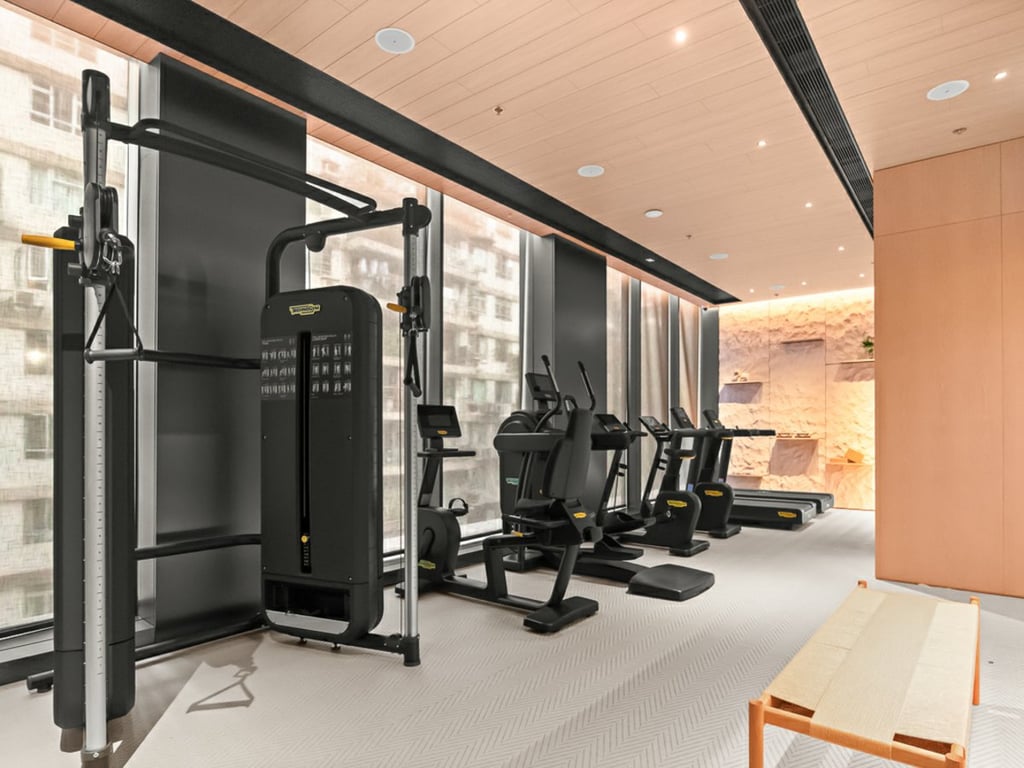https://img.propertyraptor.com/cdn-cgi/imagedelivery/KD5bF_AFL0JDTbKLWF7z9g/ap8/ap8_001/hornet/prp/img/1e80b57cc7d714bb01211b05f9d342e5-wtm.jpg/public