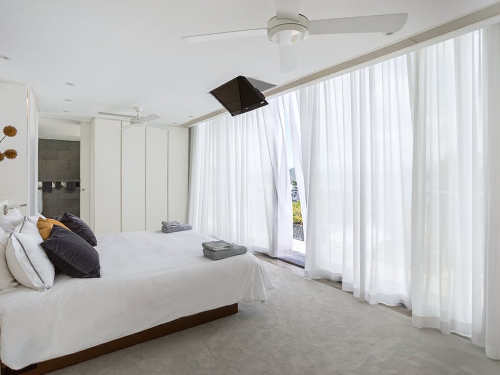 https://img.propertyraptor.com/cdn-cgi/imagedelivery/KD5bF_AFL0JDTbKLWF7z9g/ap8/ap8_001/hornet/prp/img/1ec1de582d401749b7280906be2dc79c.jpg/public