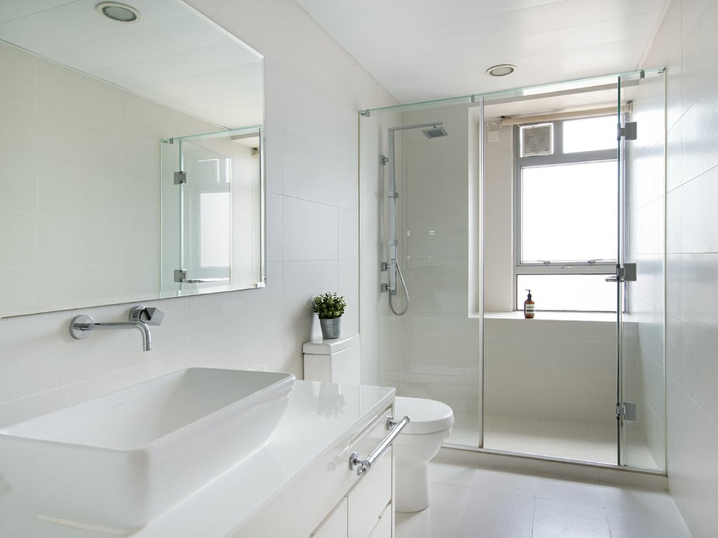 https://img.propertyraptor.com/cdn-cgi/imagedelivery/KD5bF_AFL0JDTbKLWF7z9g/ap8/ap8_001/hornet/prp/img/1ed012c11e6eb125bd60dd549c951124.jpg/public