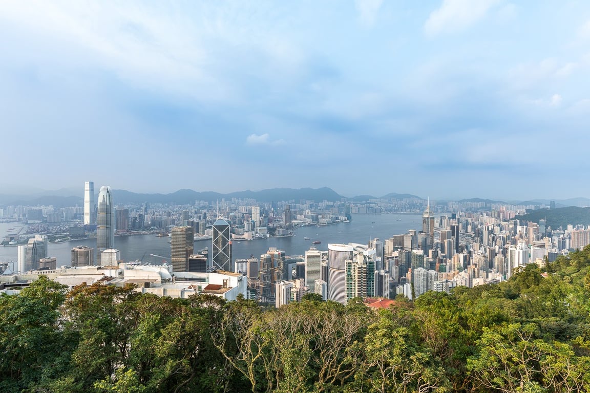 https://img.propertyraptor.com/cdn-cgi/imagedelivery/KD5bF_AFL0JDTbKLWF7z9g/ap8/ap8_001/hornet/prp/img/1fa4c4a50b51a84e7a0c209de9d81300-wtm.jpg/public