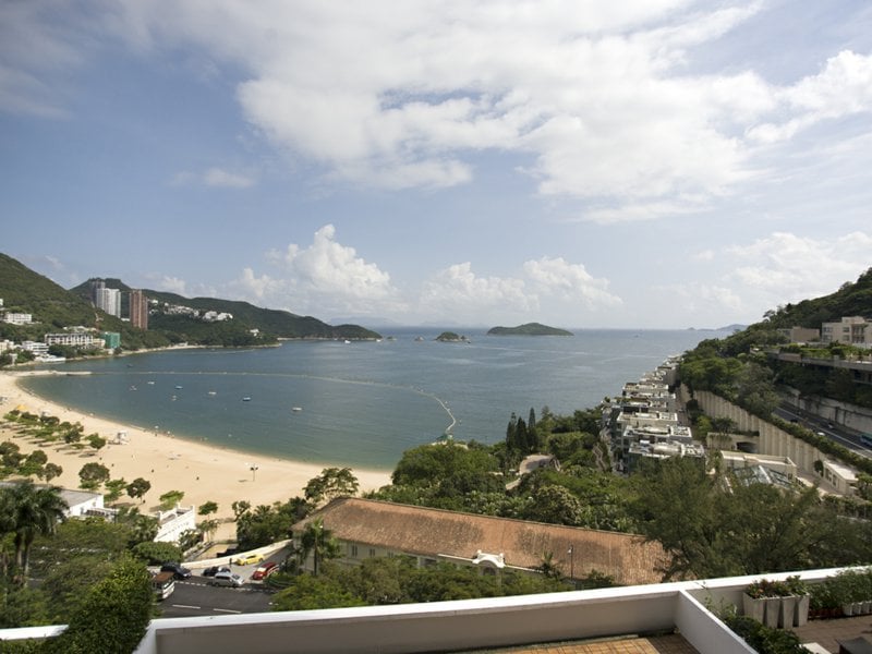 https://img.propertyraptor.com/cdn-cgi/imagedelivery/KD5bF_AFL0JDTbKLWF7z9g/ap8/ap8_001/hornet/prp/img/1fc12456674595b7e80b9fd8e449e567.jpg/public