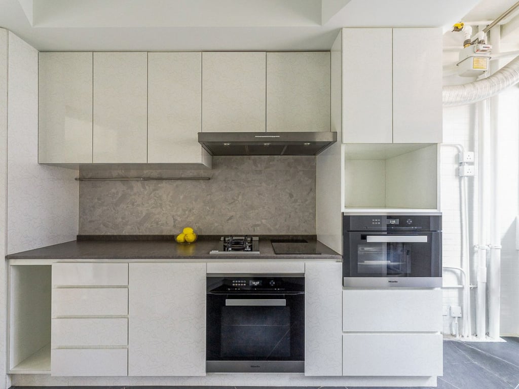 https://img.propertyraptor.com/cdn-cgi/imagedelivery/KD5bF_AFL0JDTbKLWF7z9g/ap8/ap8_001/hornet/prp/img/2003ef0c17492f8b76e3b854ef7977b3.jpg/public