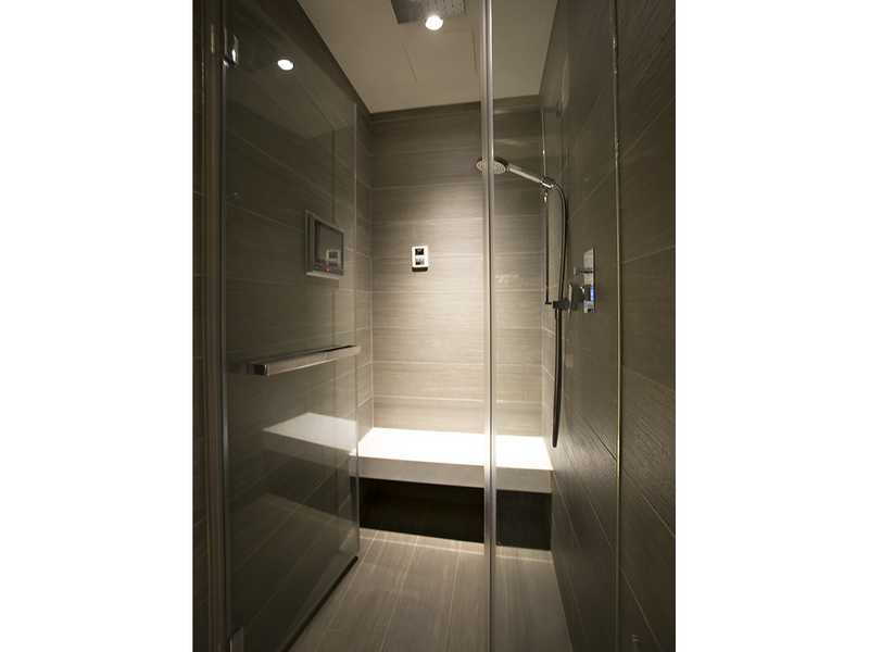 https://img.propertyraptor.com/cdn-cgi/imagedelivery/KD5bF_AFL0JDTbKLWF7z9g/ap8/ap8_001/hornet/prp/img/200a3c95a3378702da75aefac6f34f64.jpg/public