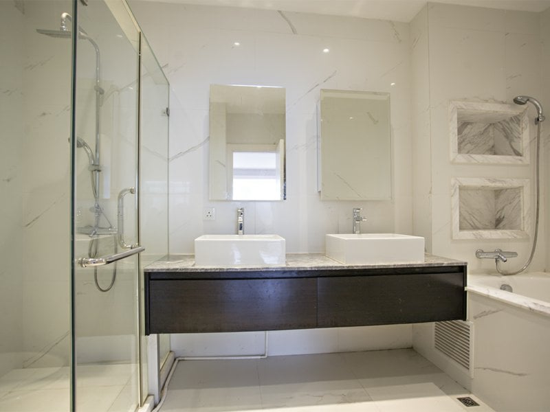 https://img.propertyraptor.com/cdn-cgi/imagedelivery/KD5bF_AFL0JDTbKLWF7z9g/ap8/ap8_001/hornet/prp/img/201f31b1369a546c4fe5bc8a3289f981.jpg/public