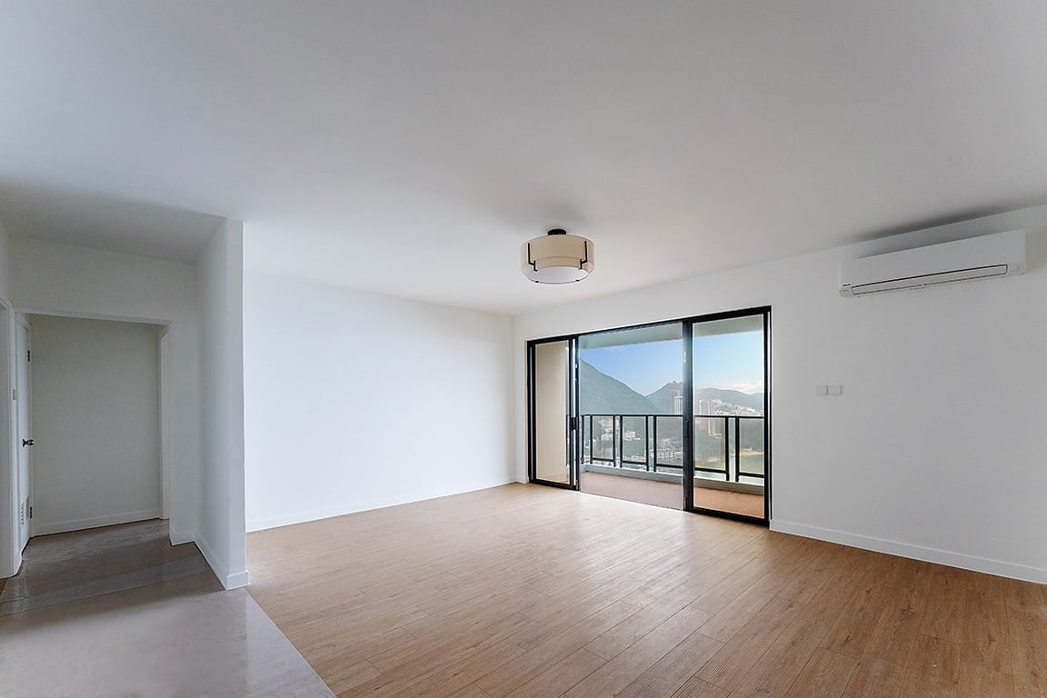 Repulse Bay Apartments